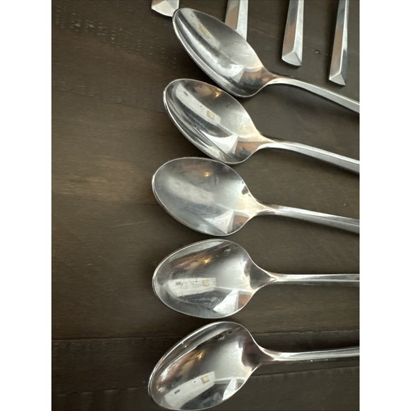 Reed and Barton Stainless Taos Korea Glossy Teaspoons Set Of 11 - Picture 5 of 7